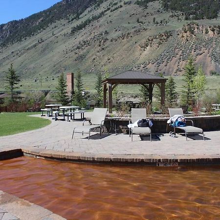 Large Home Less Than 5 Miles To Yellowstone North Entrance, Sleeps Up To 8 Gardiner Exterior photo