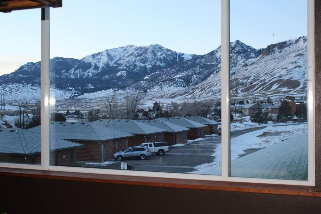 Large Home Less Than 5 Miles To Yellowstone North Entrance, Sleeps Up To 8 Gardiner Exterior photo