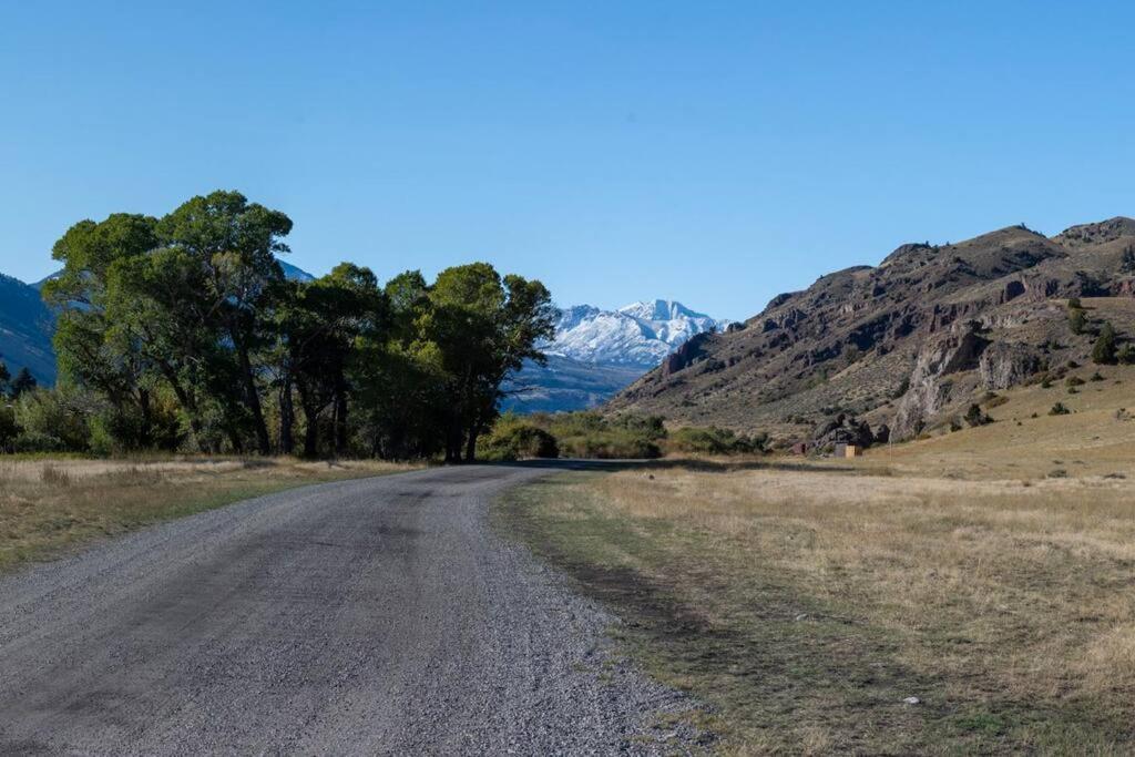 Large Home Less Than 5 Miles To Yellowstone North Entrance, Sleeps Up To 8 Gardiner Exterior photo